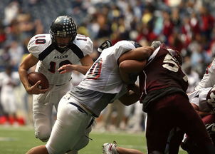 开云在线入口-博卡青年核心前锋受困于盯防难觅良机,博卡青年培养出的球星 第2张